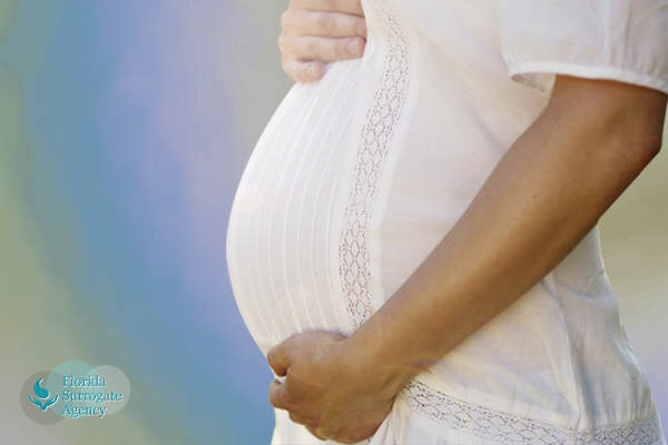 pros and cons of surrogacy